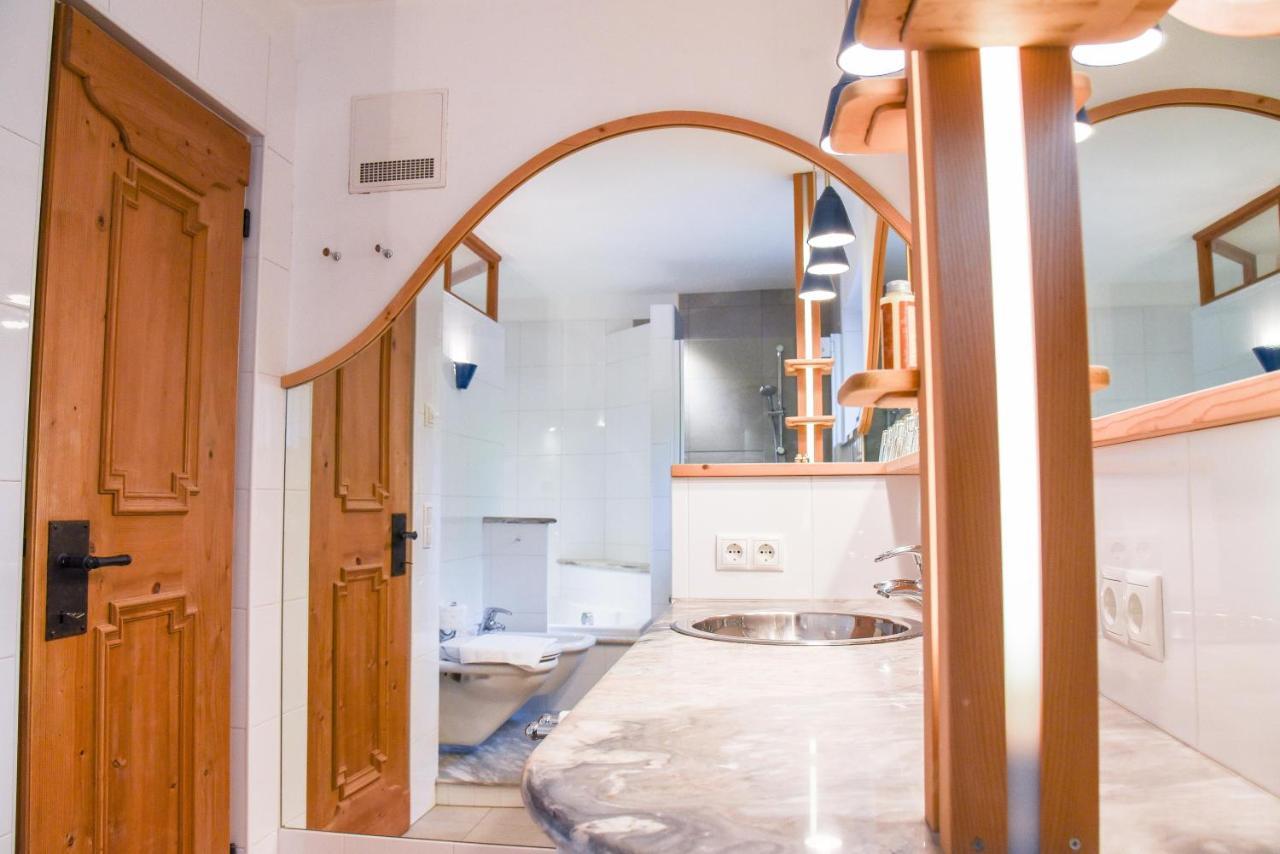 Rocca Apartment *